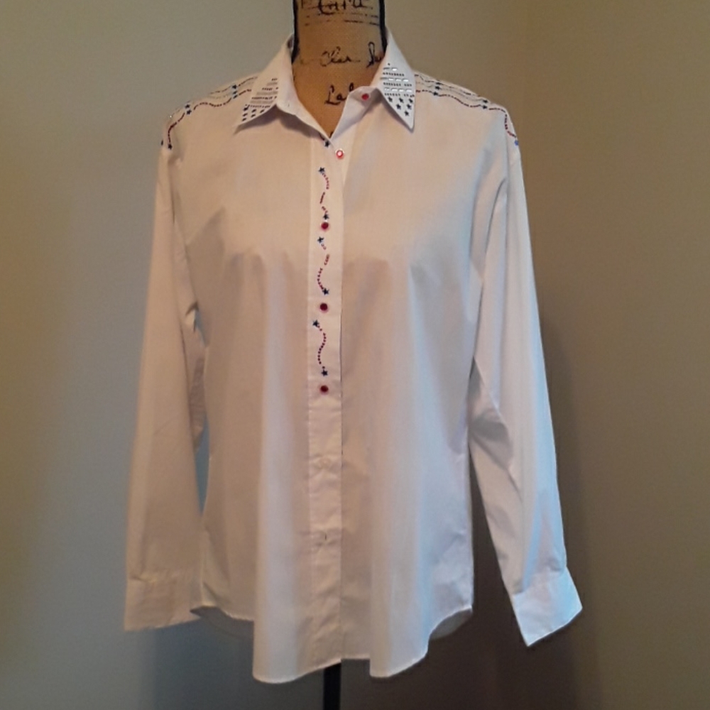 Button up long sleeve dress shirt